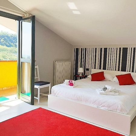 Langhe Belvedere Apartment Monforte dʼAlba Екстериор снимка
