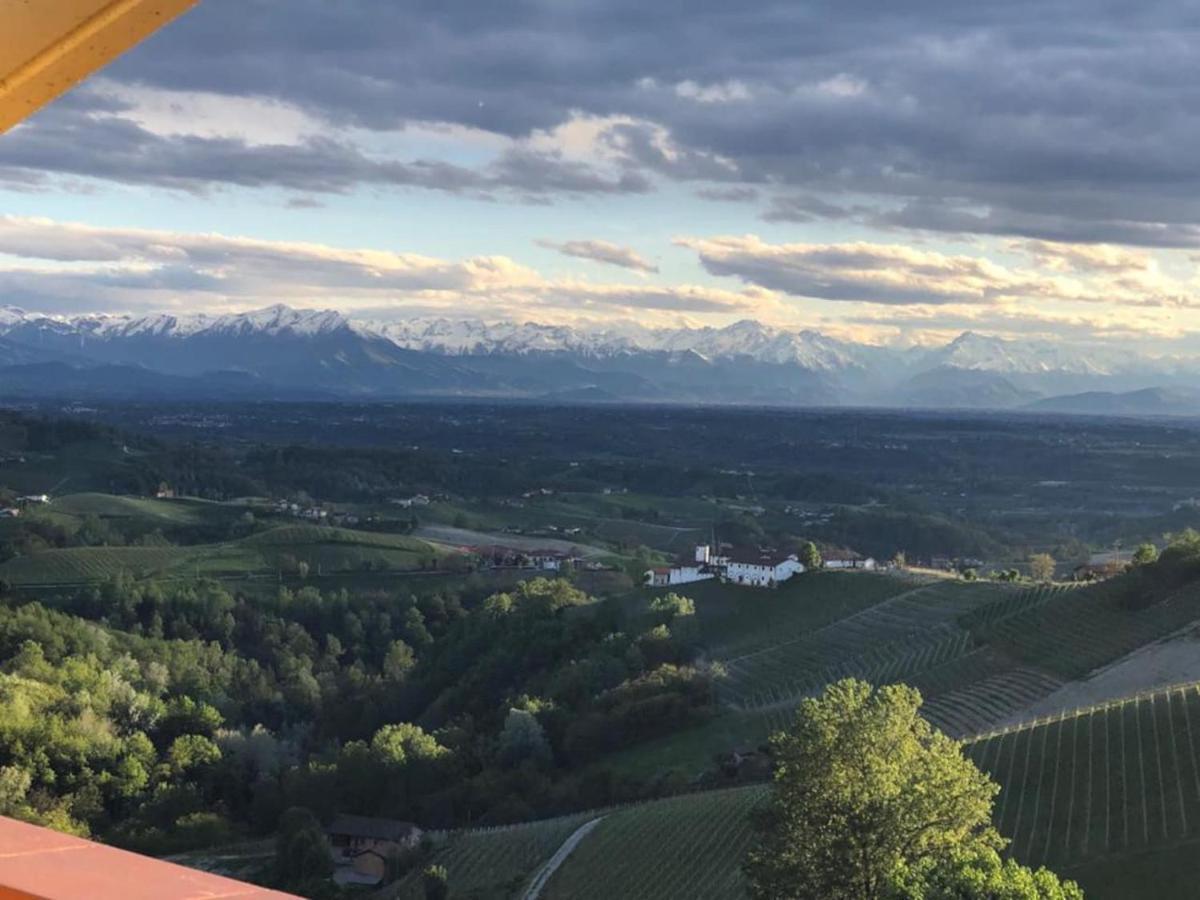 Langhe Belvedere Apartment Monforte dʼAlba Екстериор снимка